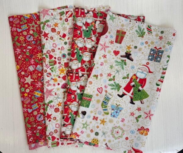 Makower- Jolly St Nick - 4 Fat Eighth Bundle