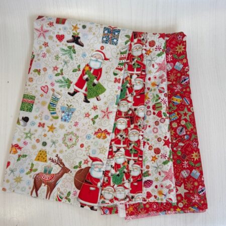 Makower- Jolly St Nick -  4 Fat Quarters